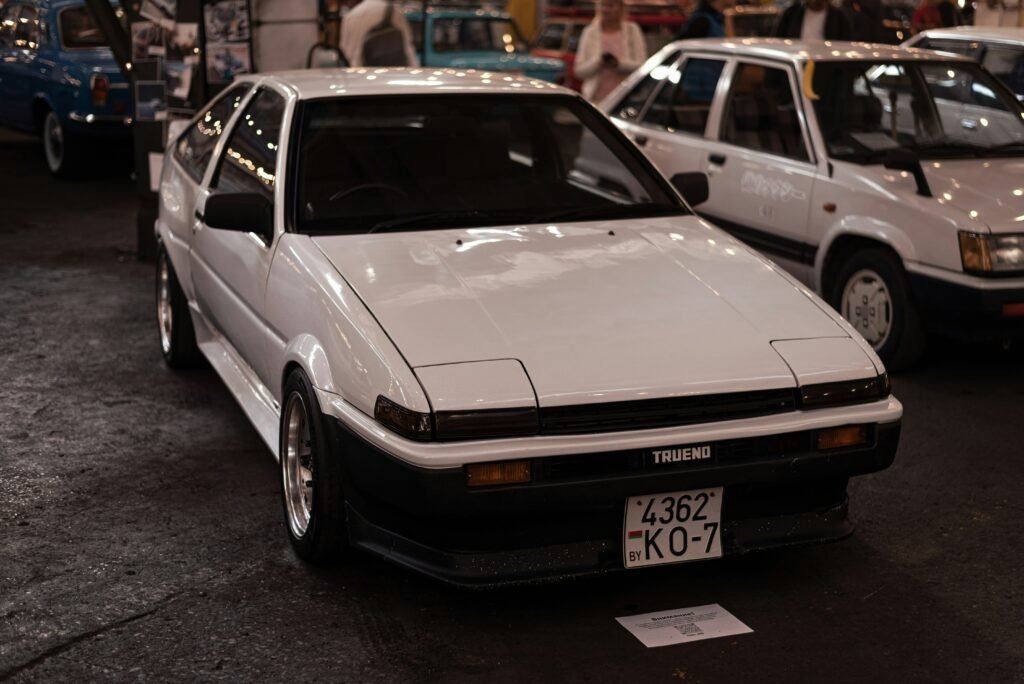 white ae86